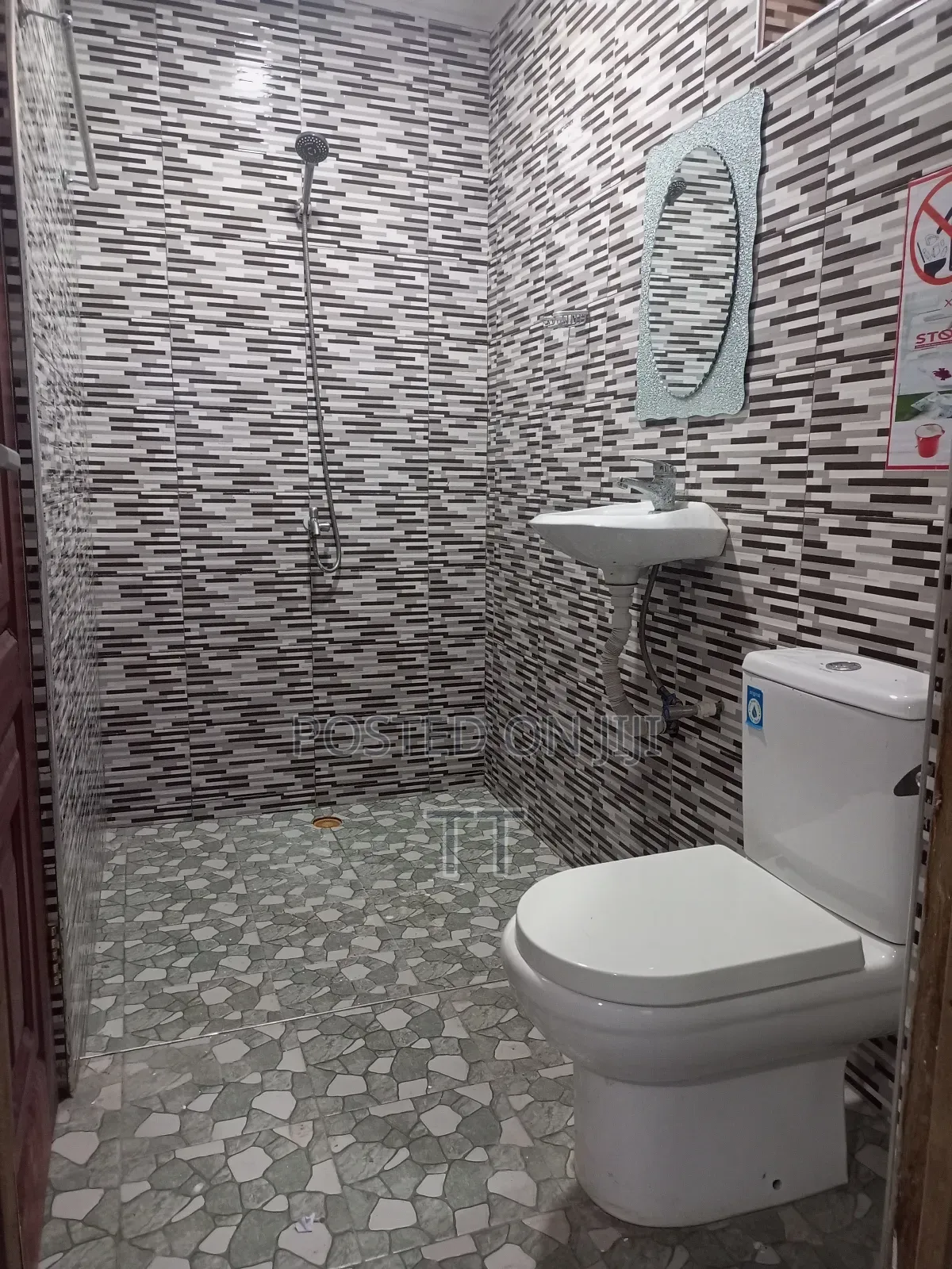 1bdrm Apartment in Teshie Npp Office for rent