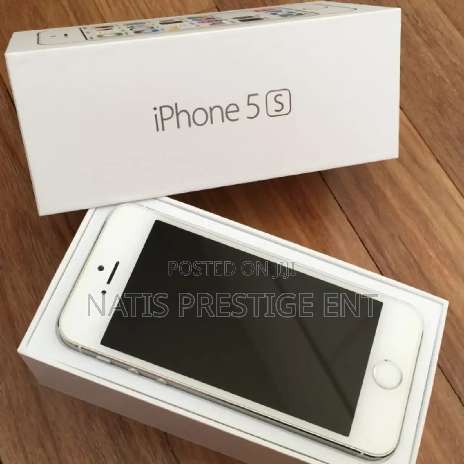 New Apple iPhone 5s 16 GB Silver