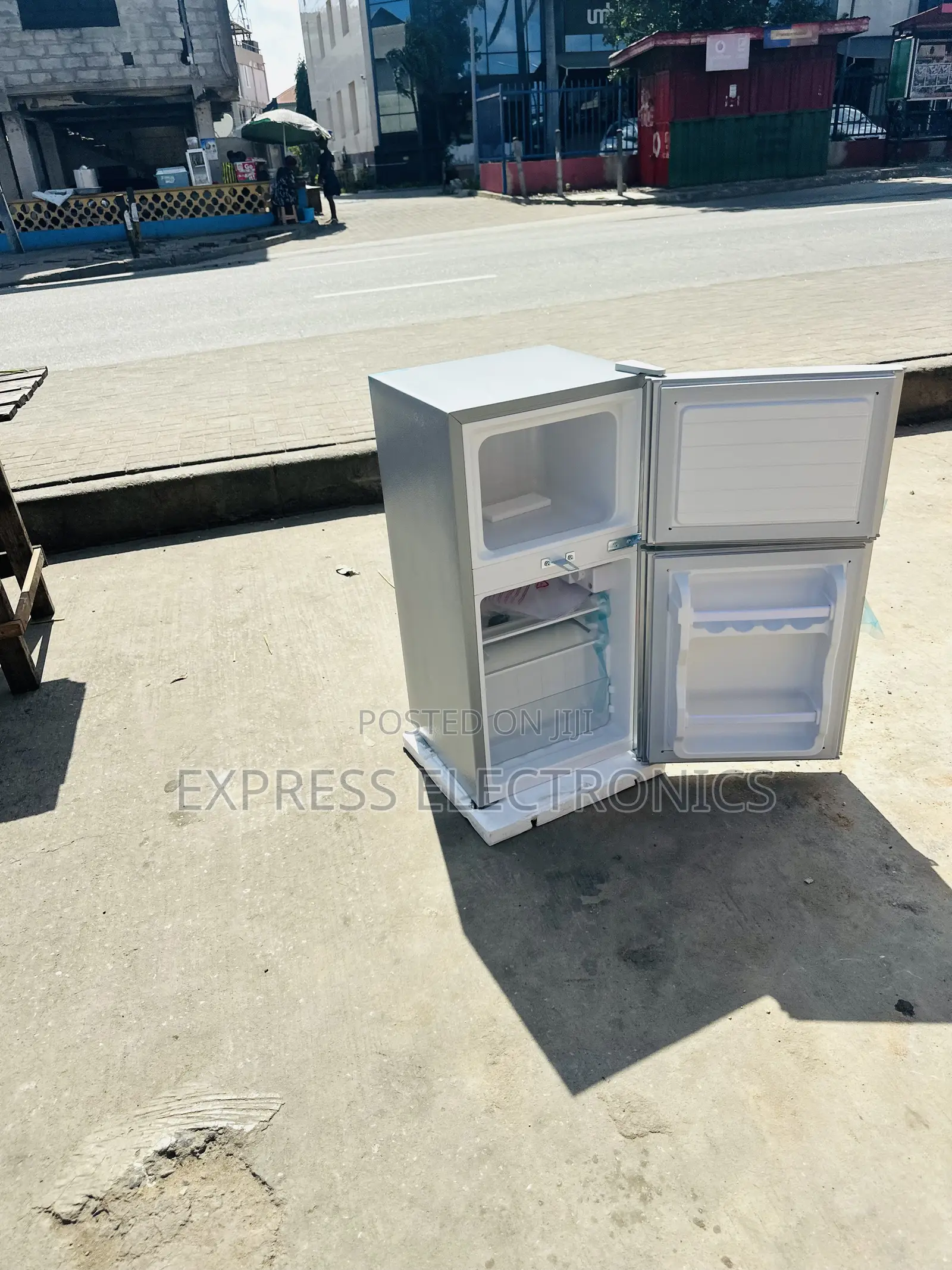 Long Lasting Durable Table Top Fridge Galaxy