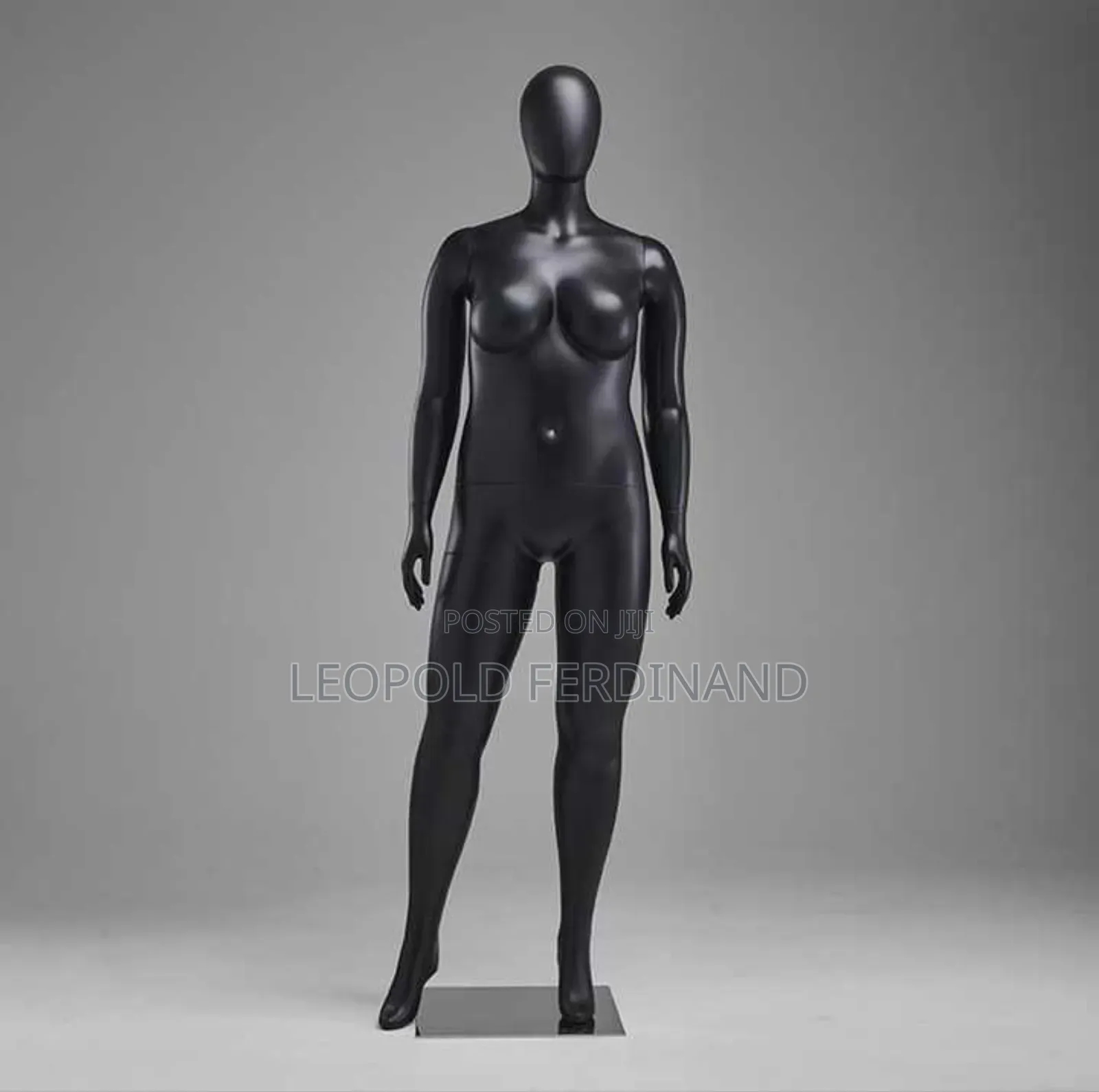 Plus Size Black Female Mannequins