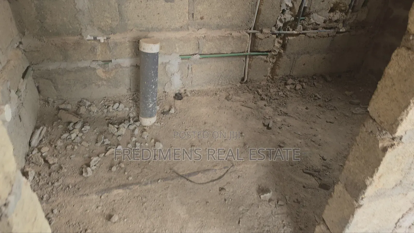 5bdrm House in Fredimens Real, Kumasi Metropolitan for sale