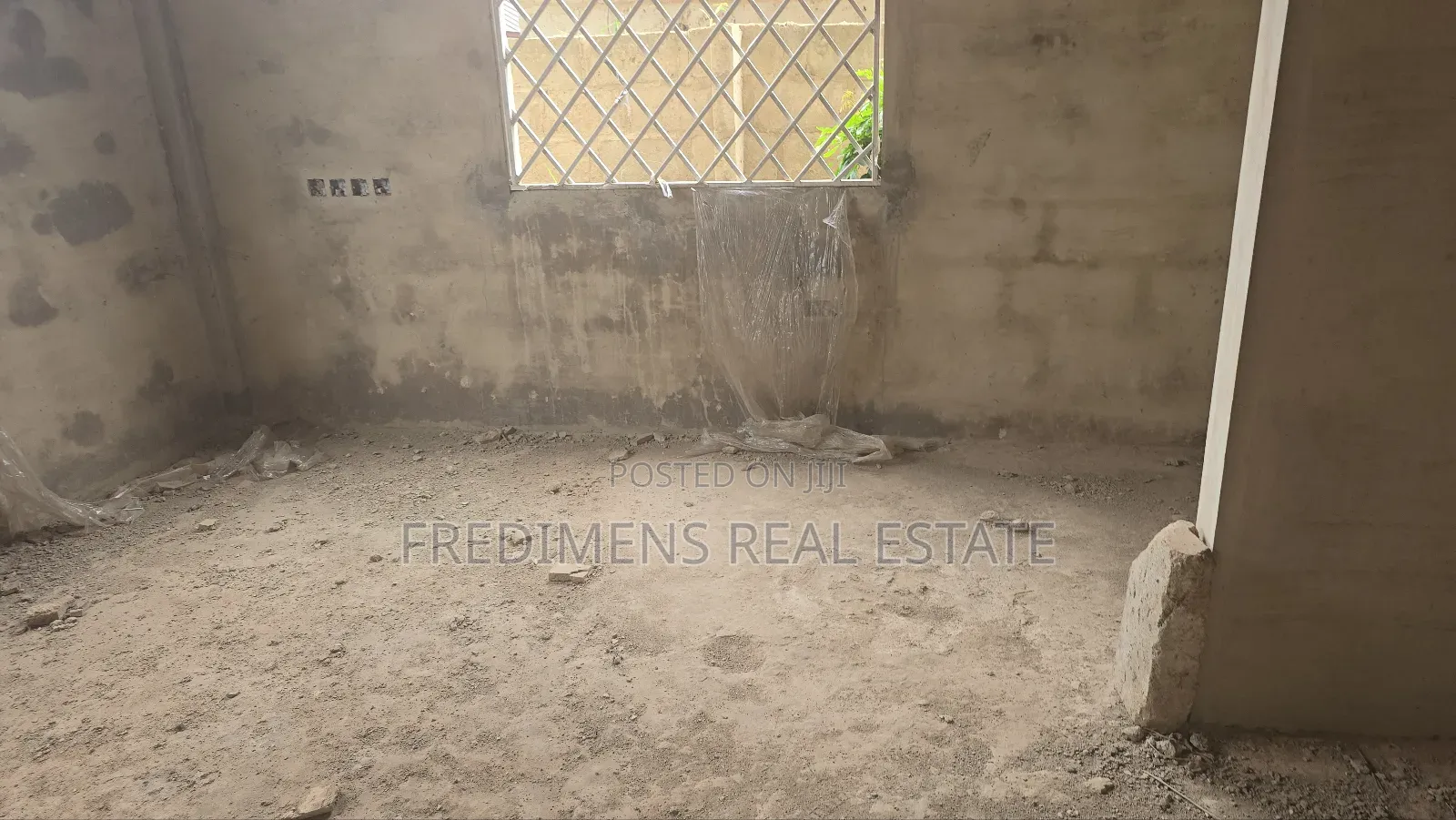 5bdrm House in Fredimens Real, Kumasi Metropolitan for sale