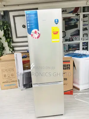 Great Offer on Midea 262L MDRB369FGN02 2 Door Bottomfreezer