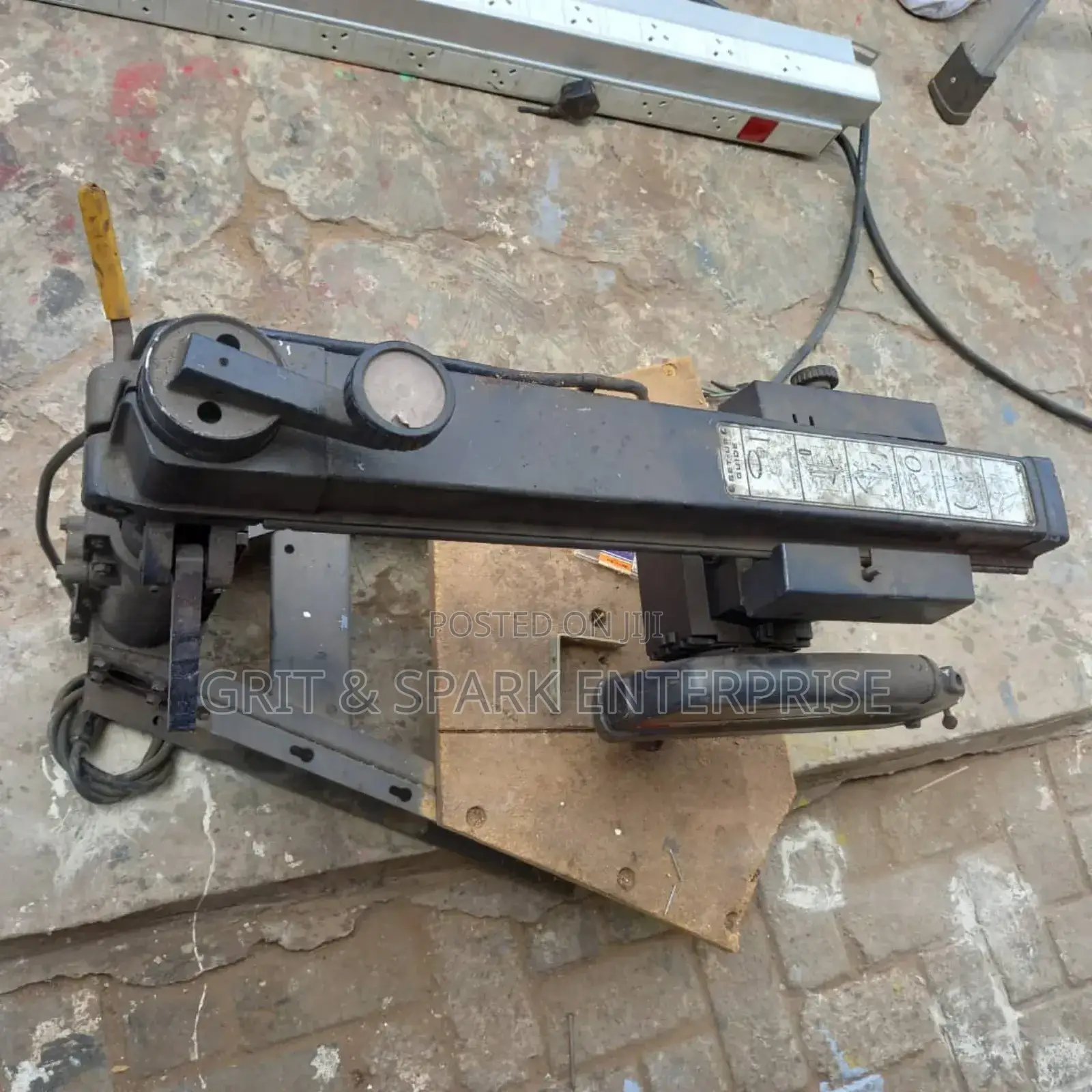 Used Big Radial Arm Saw From the USA