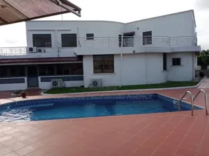 6bdrm House in East Legon for sale