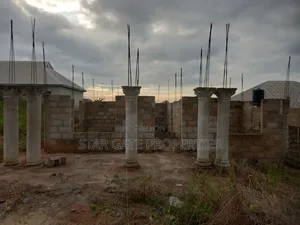 Photo - 6 Bedrooms ( Storey Building) Adesina