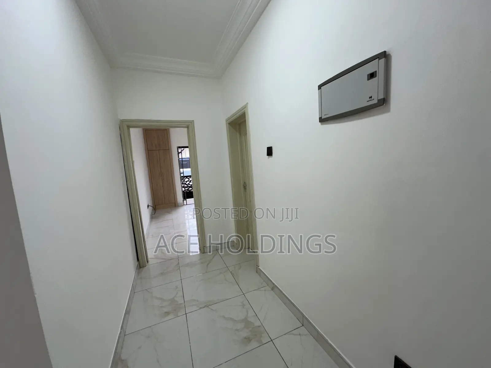 2bdrm Apartment in School Junction, Nmai-Dzorn for rent