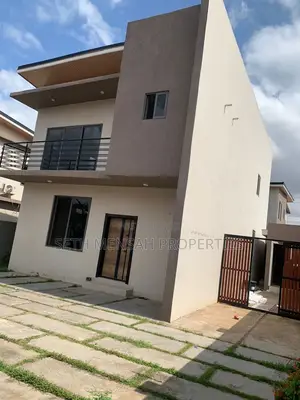 3bdrm House in Skm, West Legon for rent
