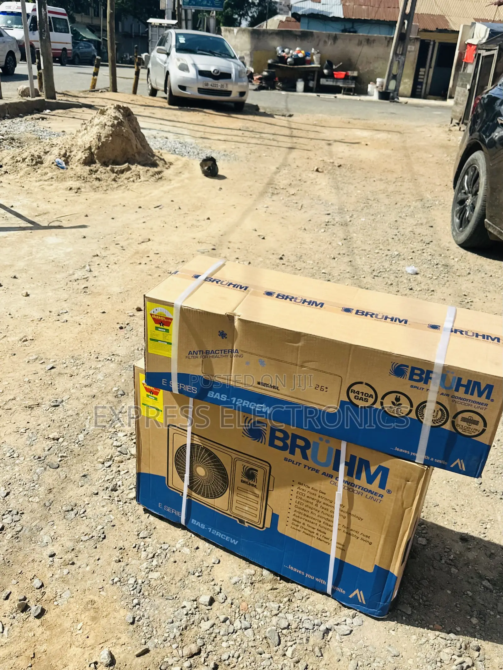 Hidden Led Light Bruhm Split R410 Gas 1.5hp