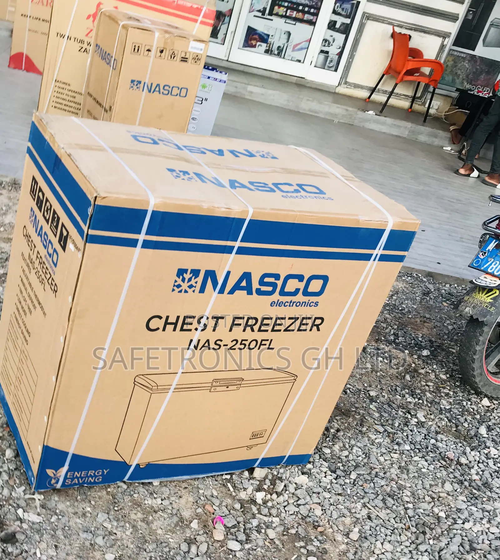 Get Super Authentic Nas 250 Singledoor Gray 200L Freezer