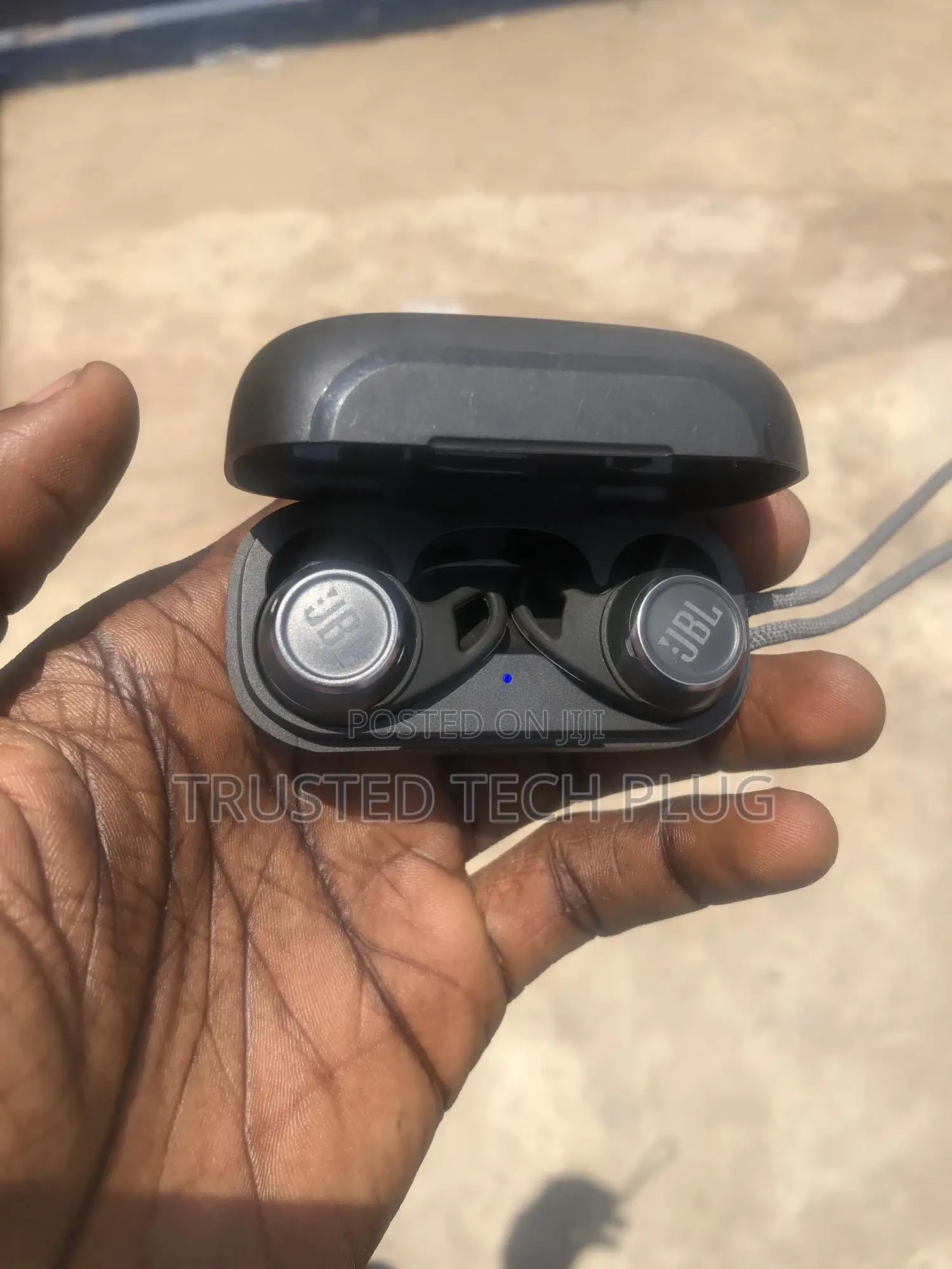 Preowned JBL Reflect Aero Earbuds From America in Stock