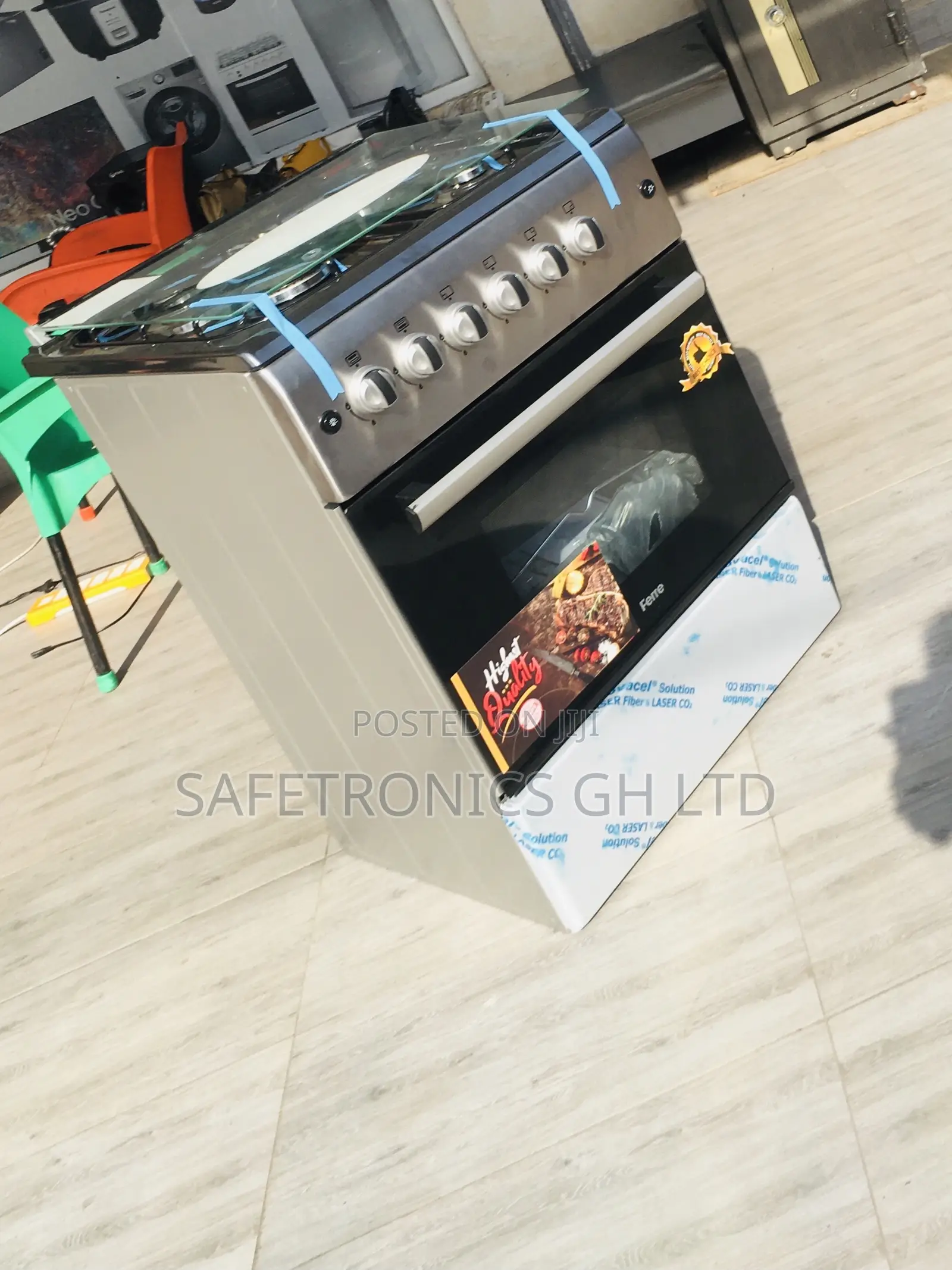 Essential Ferre Smart 4 Gas Burner 60x60 Oven 
