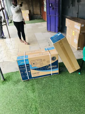 Quality Media 1.5hp Air Condition White
