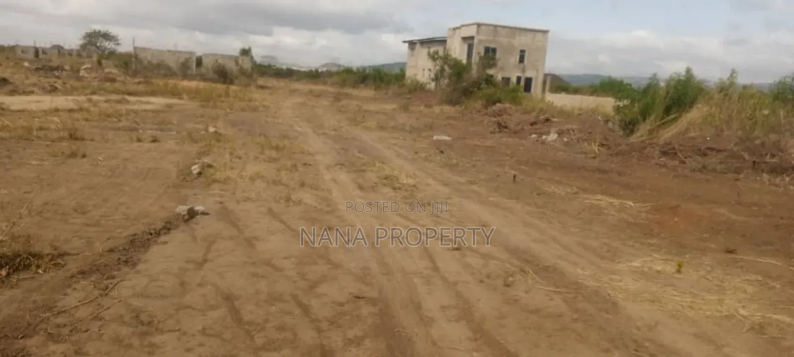 100 Acres Of Land For Sale Located At Oyibi Saasabi