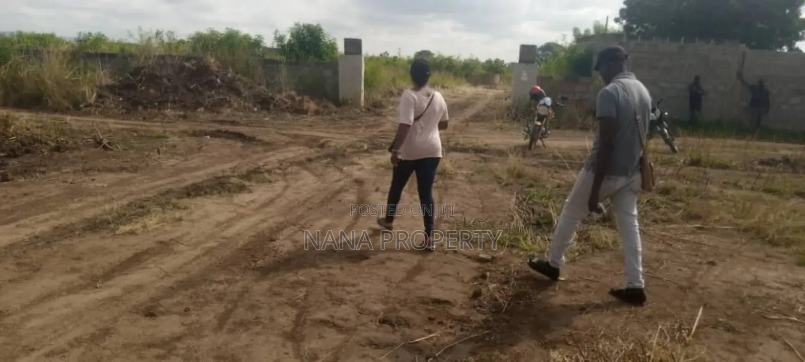 100 Acres Of Land For Sale Located At Oyibi Saasabi