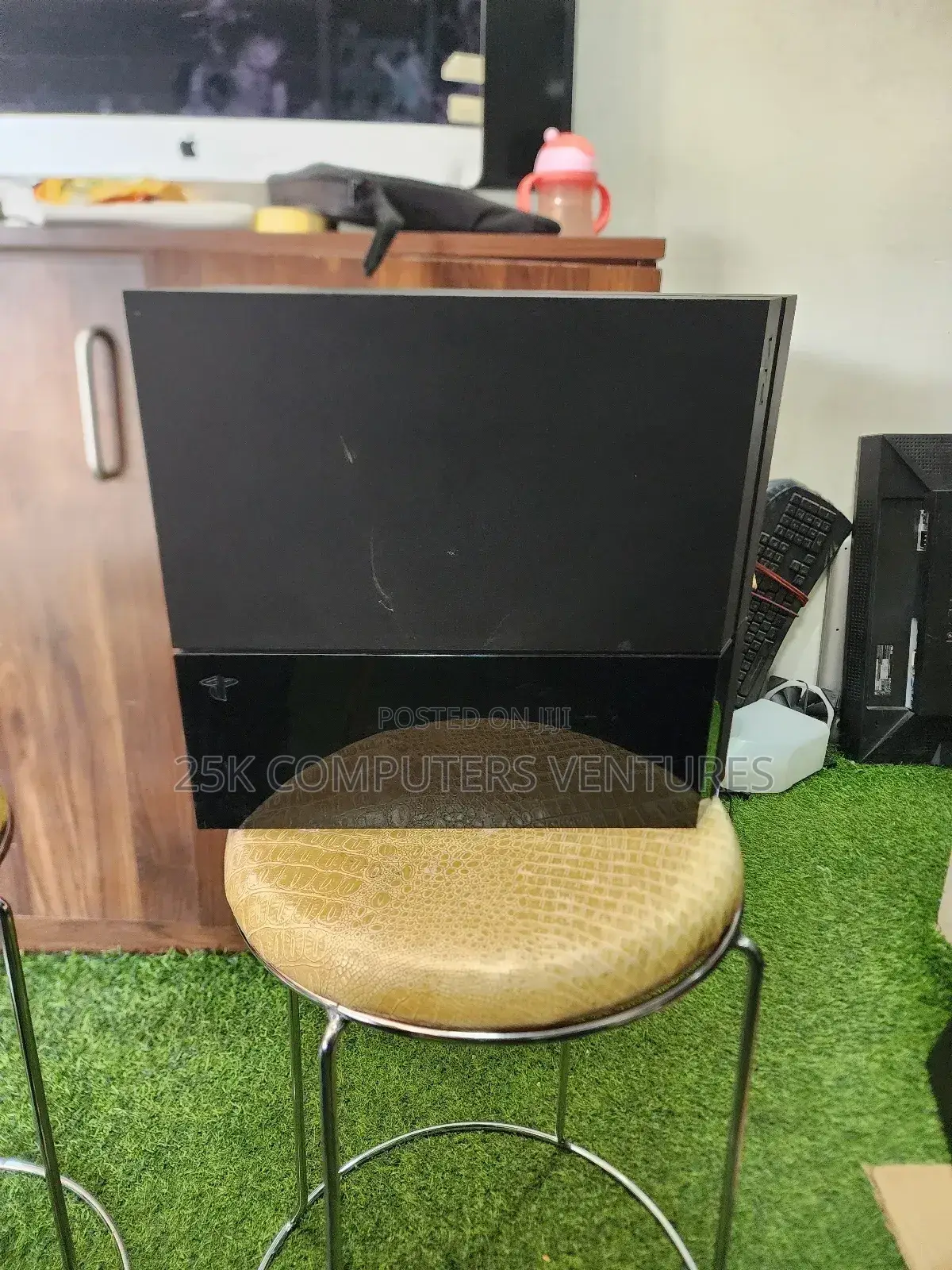 Ps4 Console With (Fc 25, Gta V, Etc )
