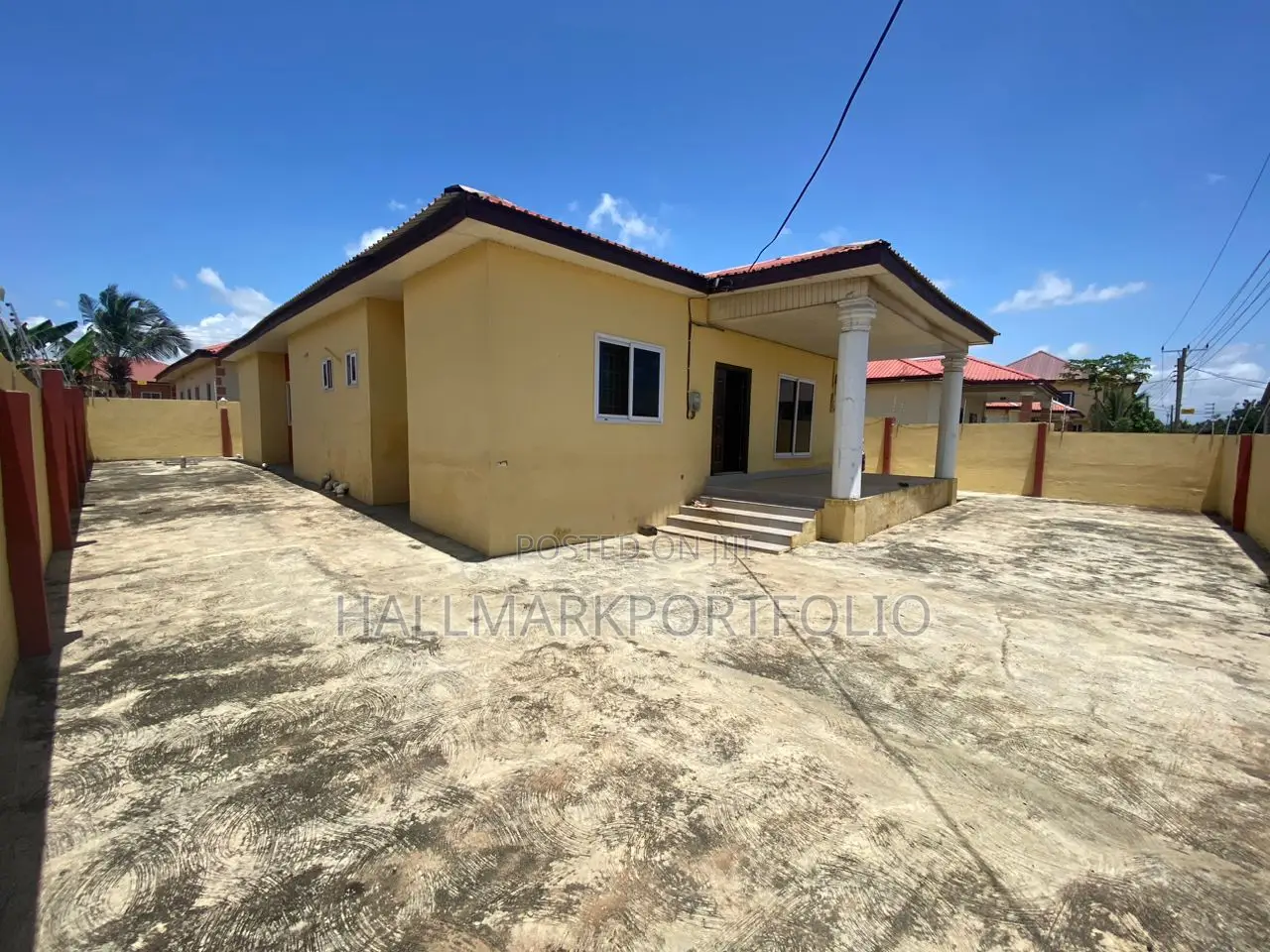 3bdrm House in Blue Rose Estate, Budumburam for sale
