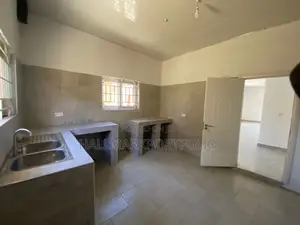 3bdrm House in Blue Rose Estate, Budumburam for sale