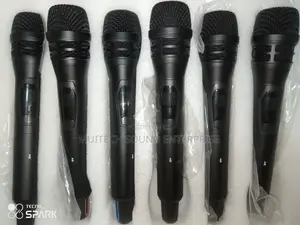 Shure 6 in 1 Wireless Microphone