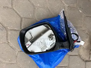 Land Cruiser V8 Side Driving Mirror