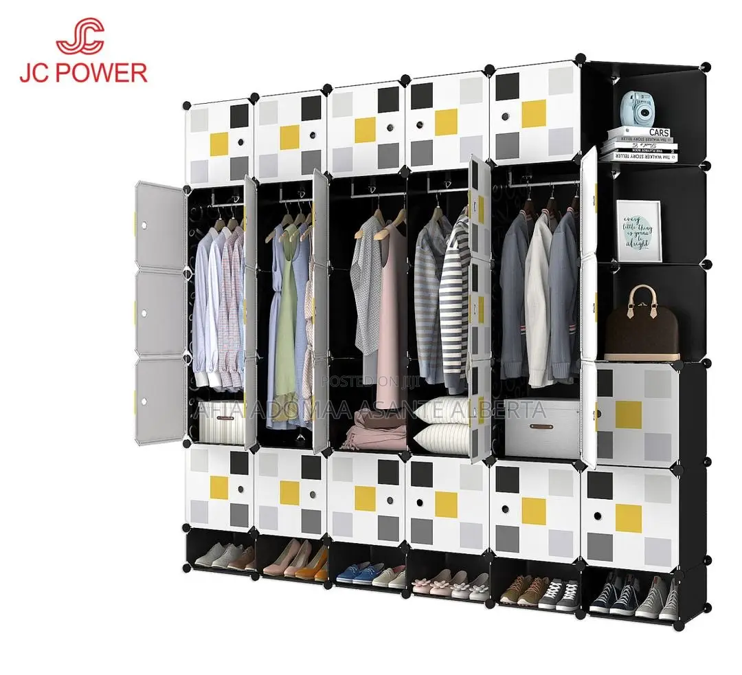 30 Cubes Wardrobe