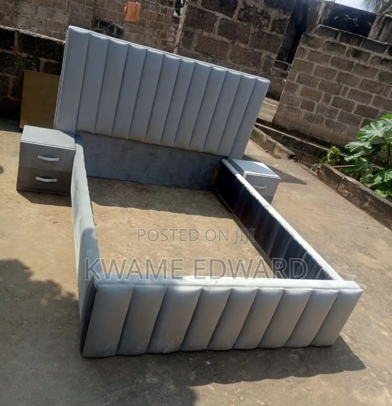 Double Bed With Two Side Drawer