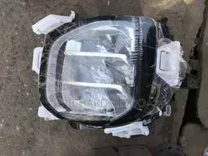Mitsubishi Outlander 2023 Headlight Available