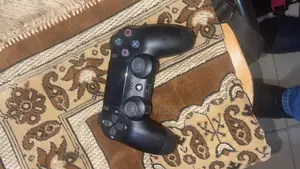 Playstation 4 Home Used Controller
