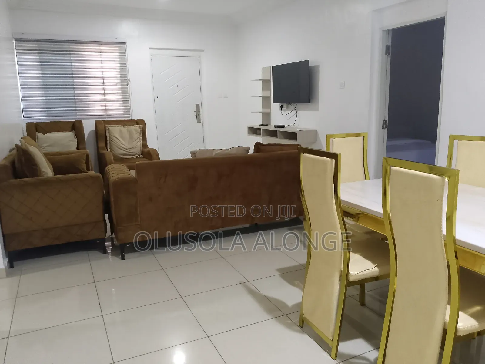 Ensuite Private Rooms/ + Free Breakfast Daily Rate