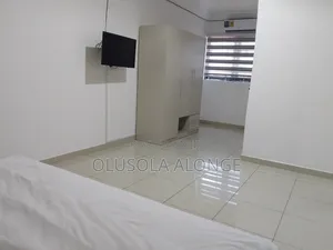 Ensuite Private Rooms/ + Free Breakfast Daily Rate