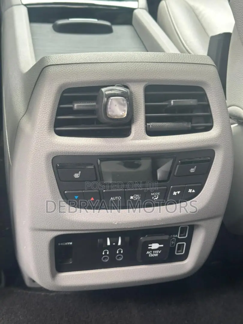 Honda Pilot Touring 7-Passenger 2021 Gray