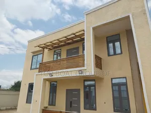 Furnished 4bdrm House in Tafo Mamponten Top, Kumasi Metropolitan