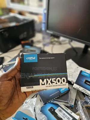 Crucial 1tb SSD Sata