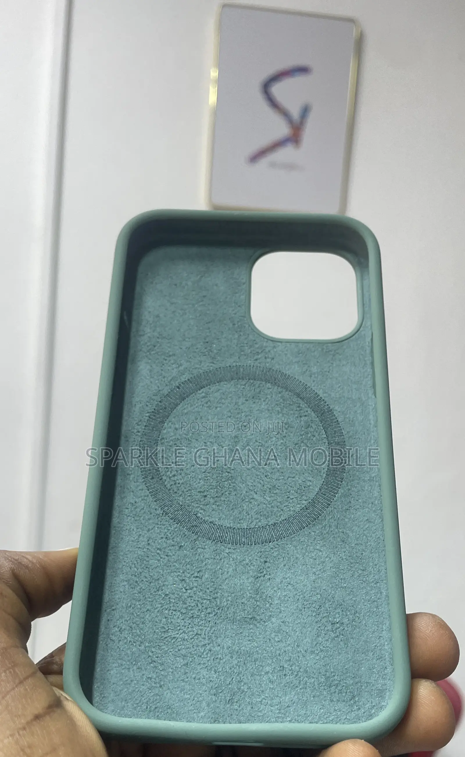 iPhone 13 Macsafe Case