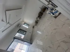 2bdrm Apartment in Bee Decor & Homes, Adenta for sale