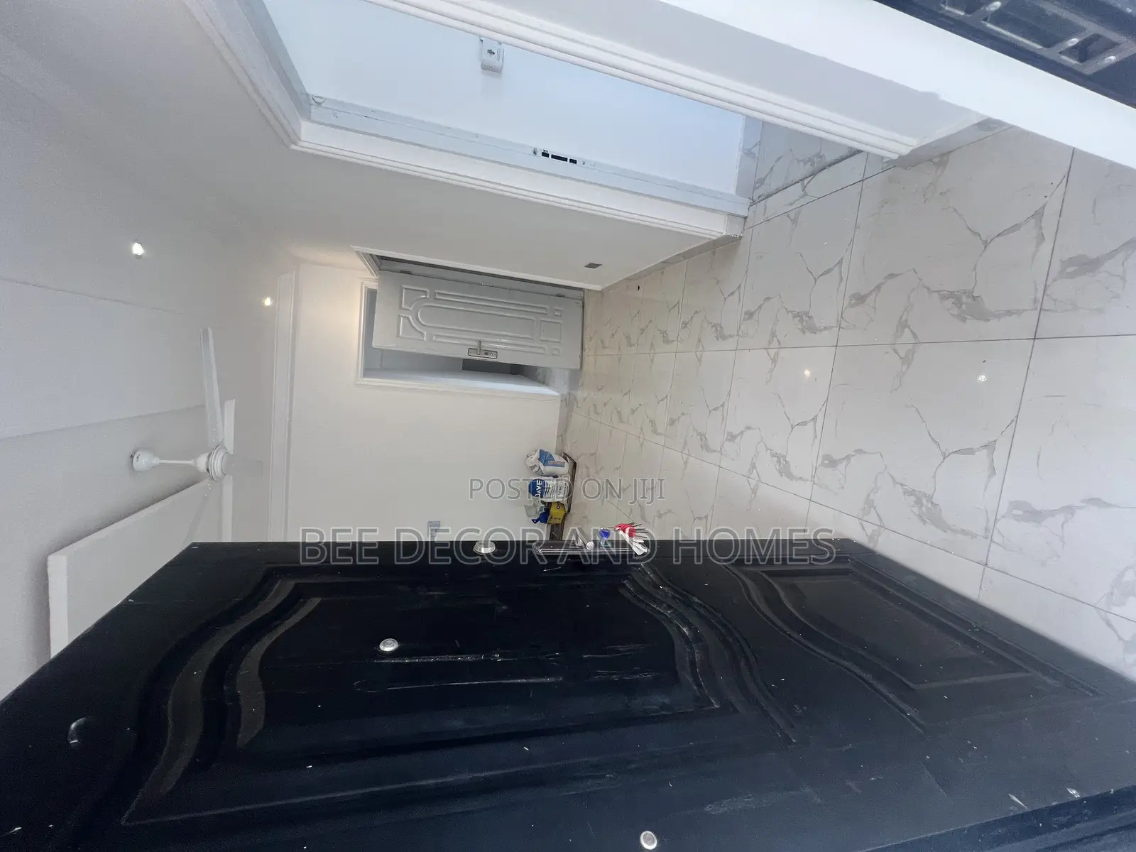 2bdrm Apartment in Bee Decor & Homes, Adenta for sale