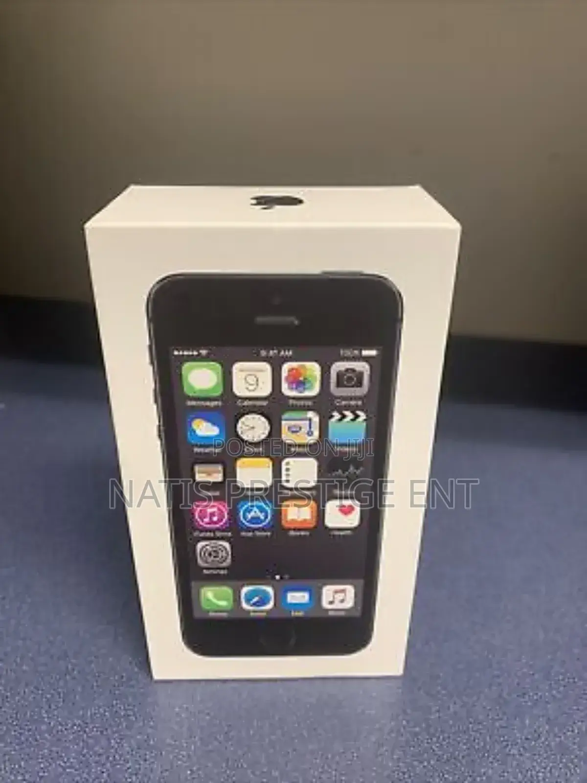Apple iPhone 5s 16 GB Black