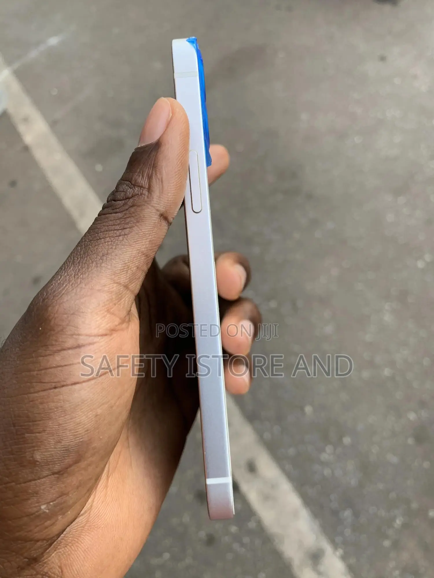 New Apple iPhone 12 64 GB White