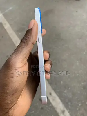 New Apple iPhone 12 64 GB White