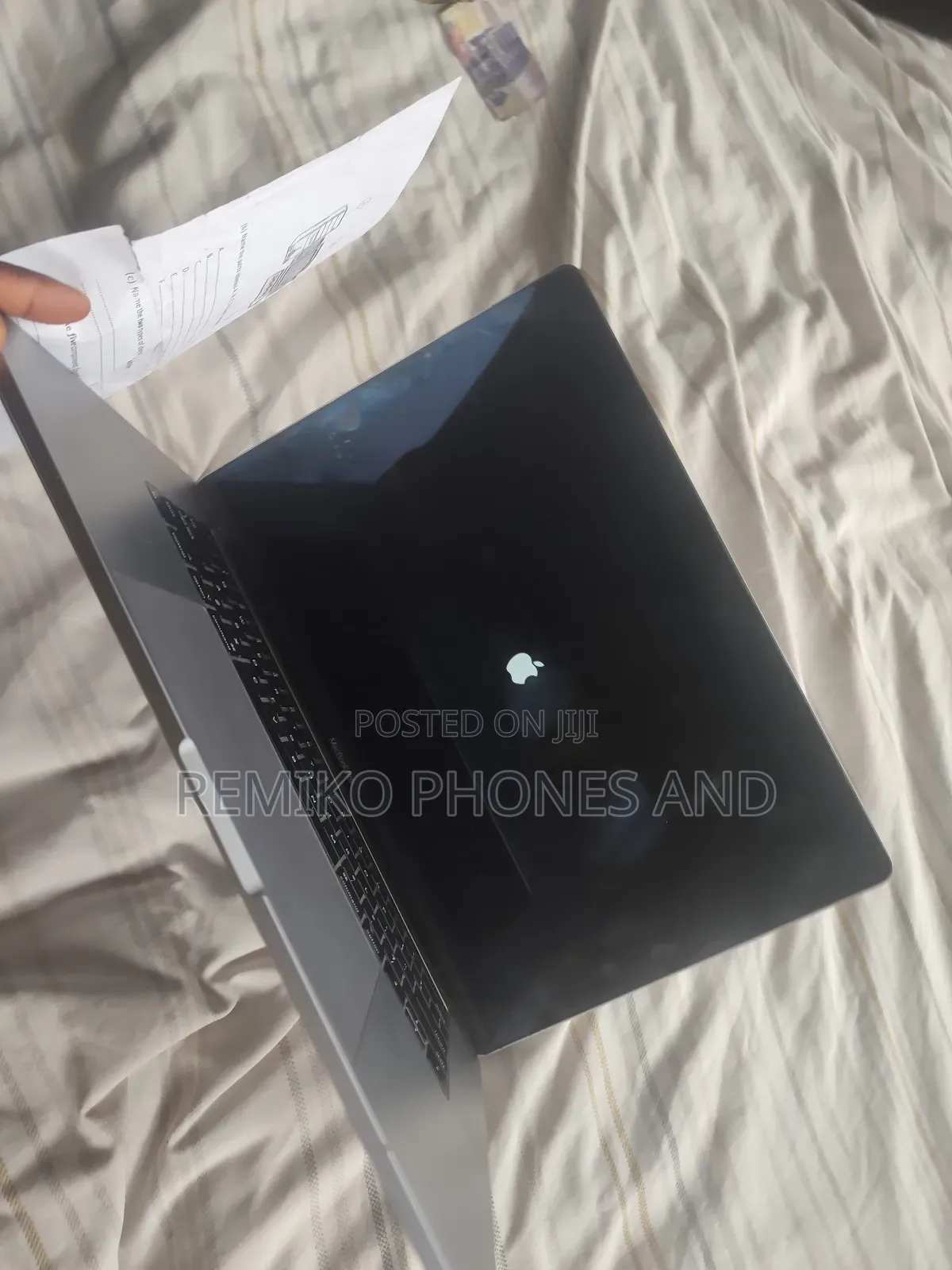 Laptop Apple MacBook Pro 2018 16GB Intel Core I7 SSD 512GB