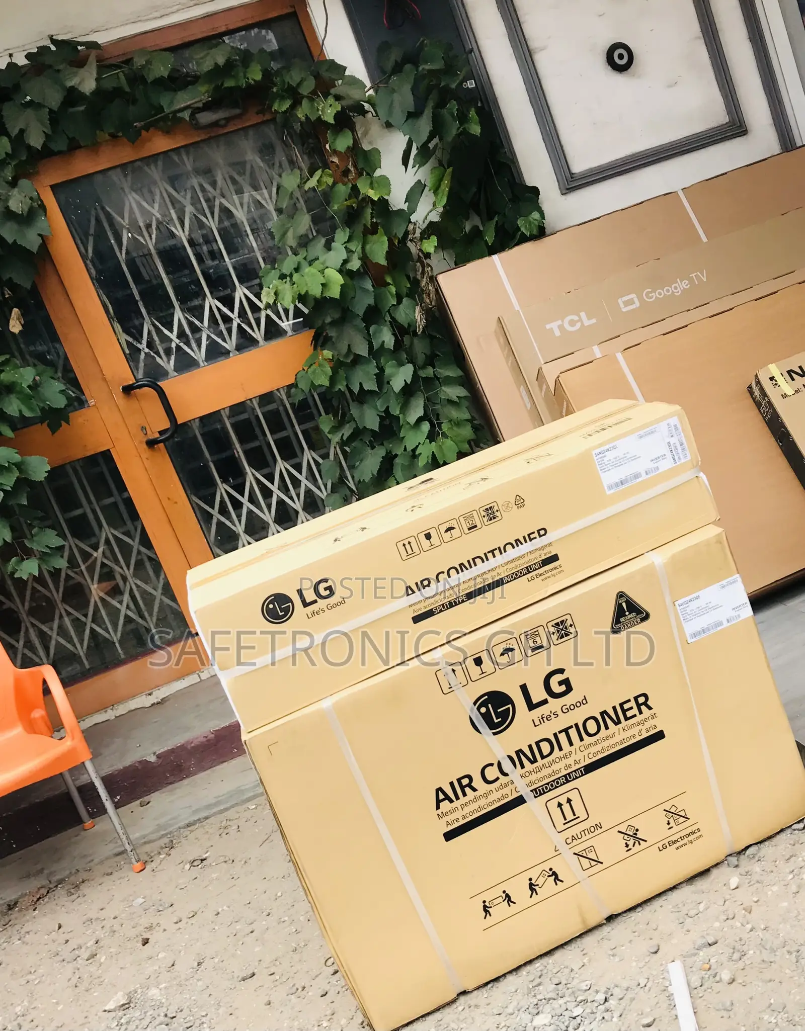 Split System LG 2.5 Horse Power T24SMH White AC
