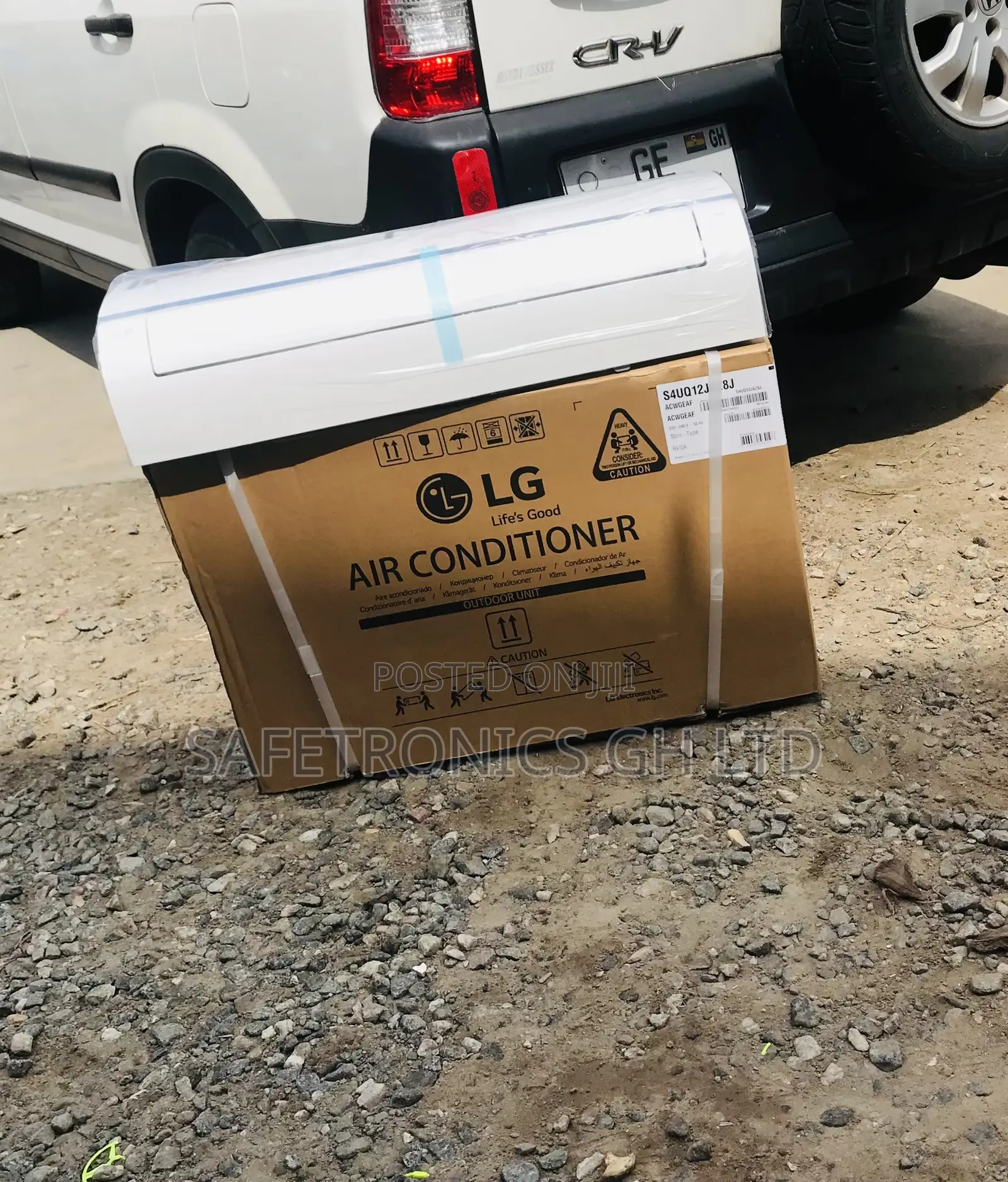Shop LG Dualcool Invertor 2.0 HP S4-Q18kl28e Split White AC