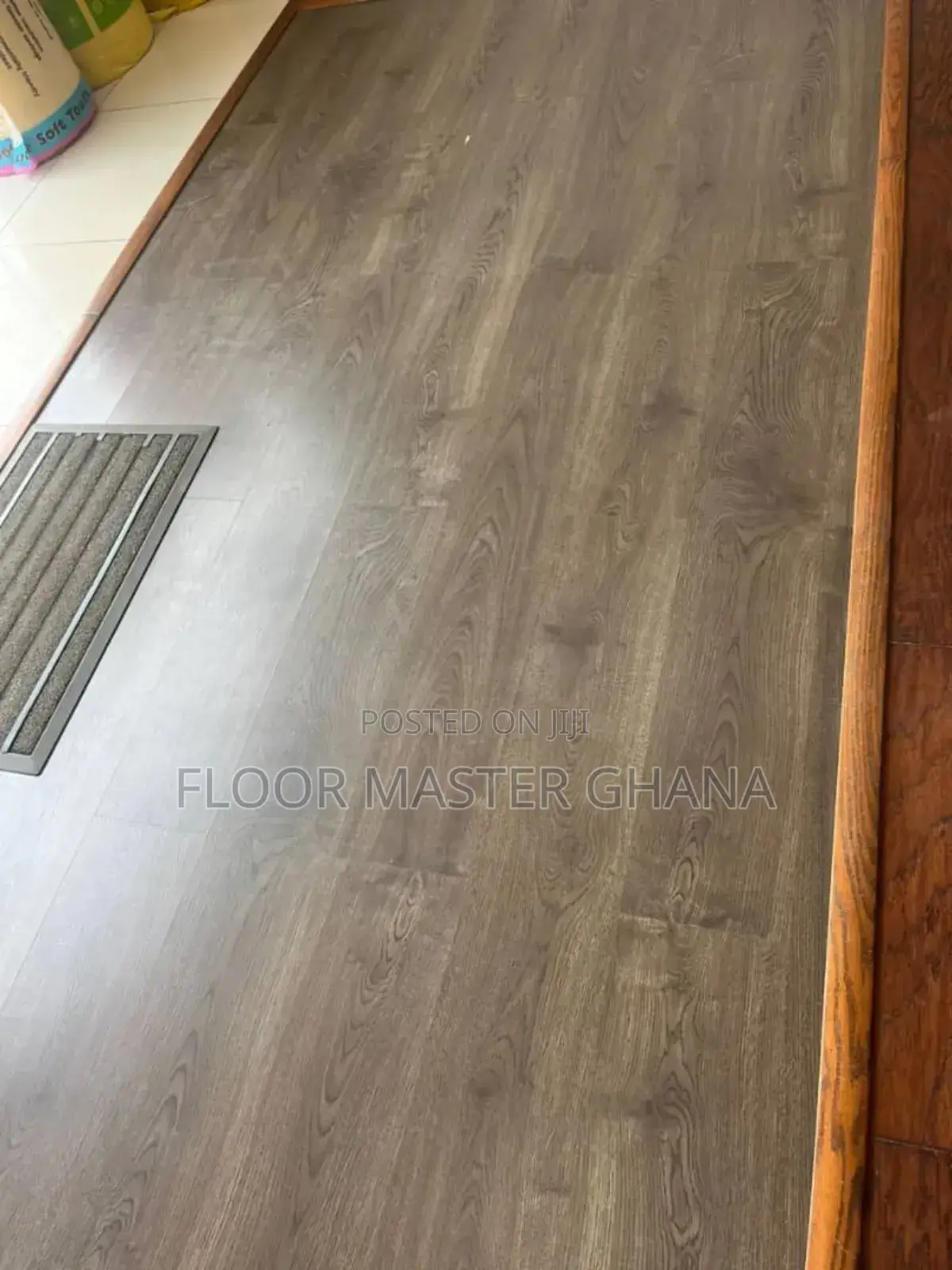 Laminate and SPC Floors
