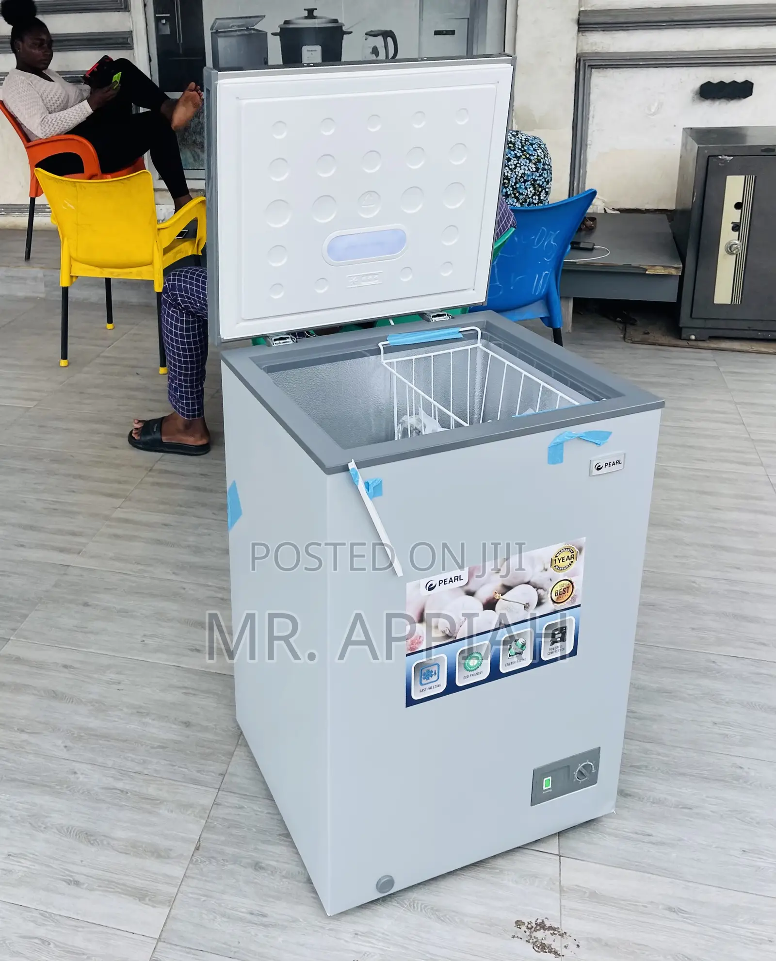 Latest Pearl 199L PCF-1360-1A Single Door Freezer