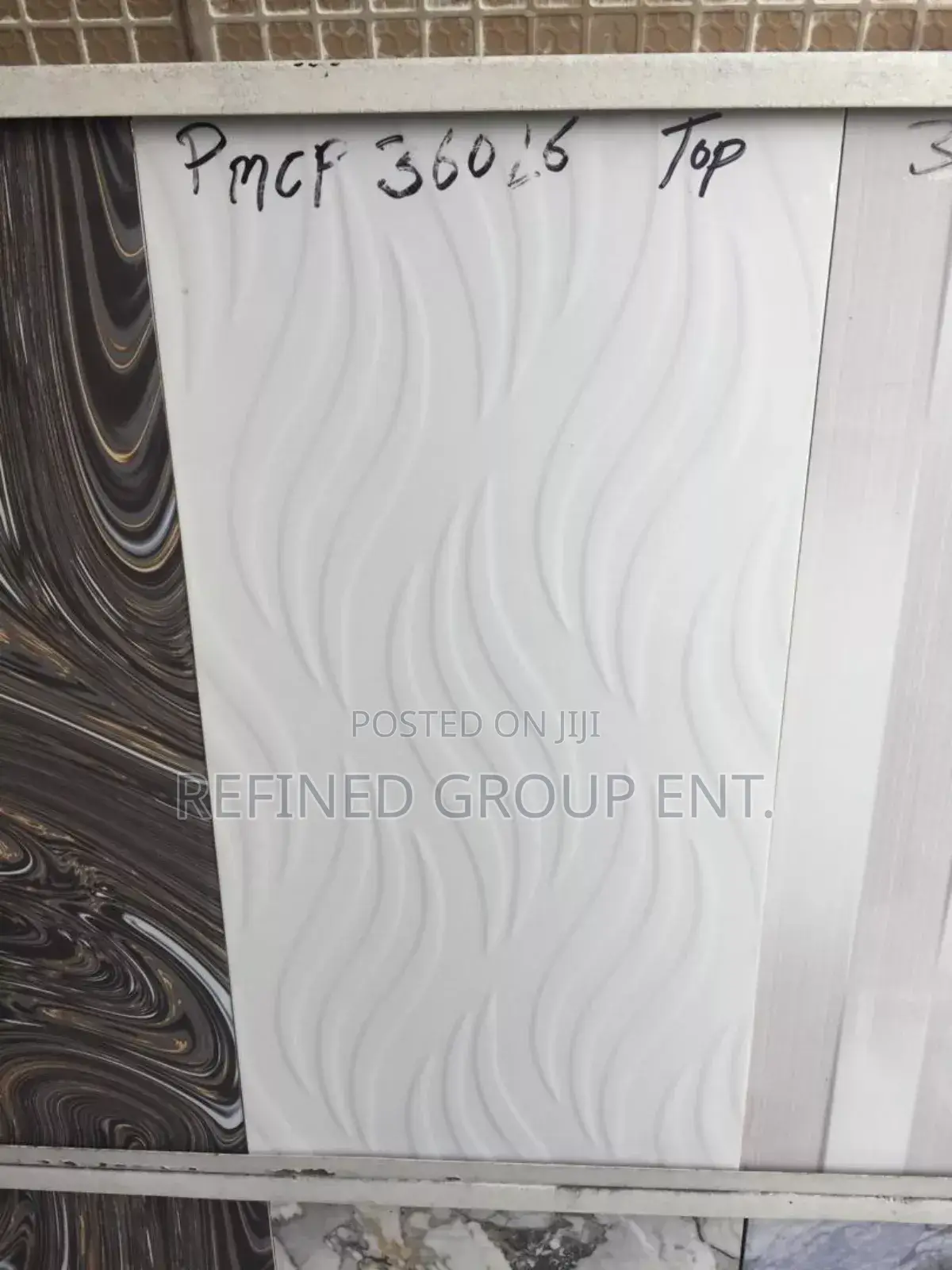 Twyford 30/60cm Wall Tile Grade 1