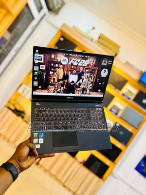 Laptop Gigabyte 16GB Intel Core I7 SSD 512GB