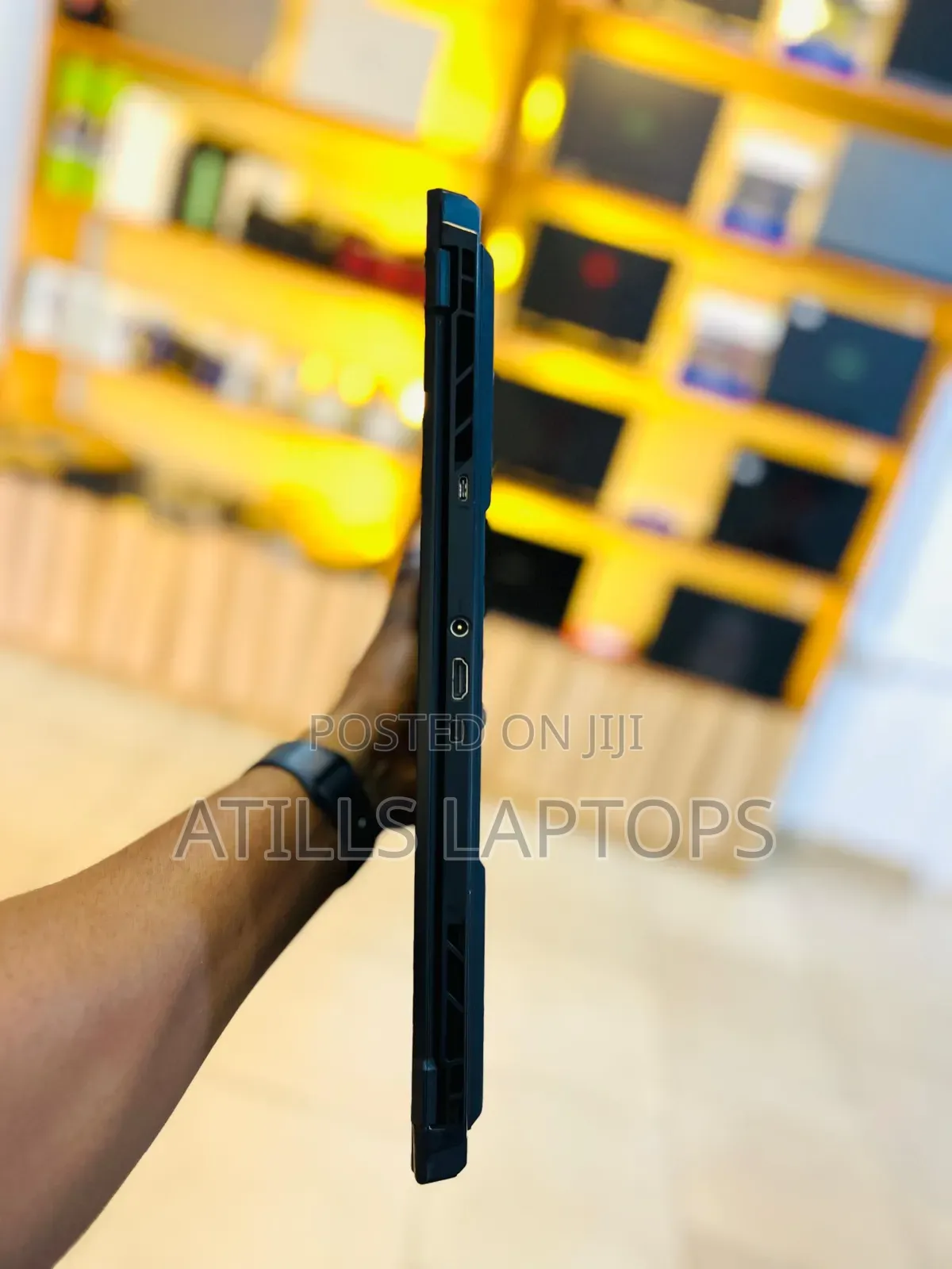 Laptop Gigabyte 16GB Intel Core I7 SSD 512GB