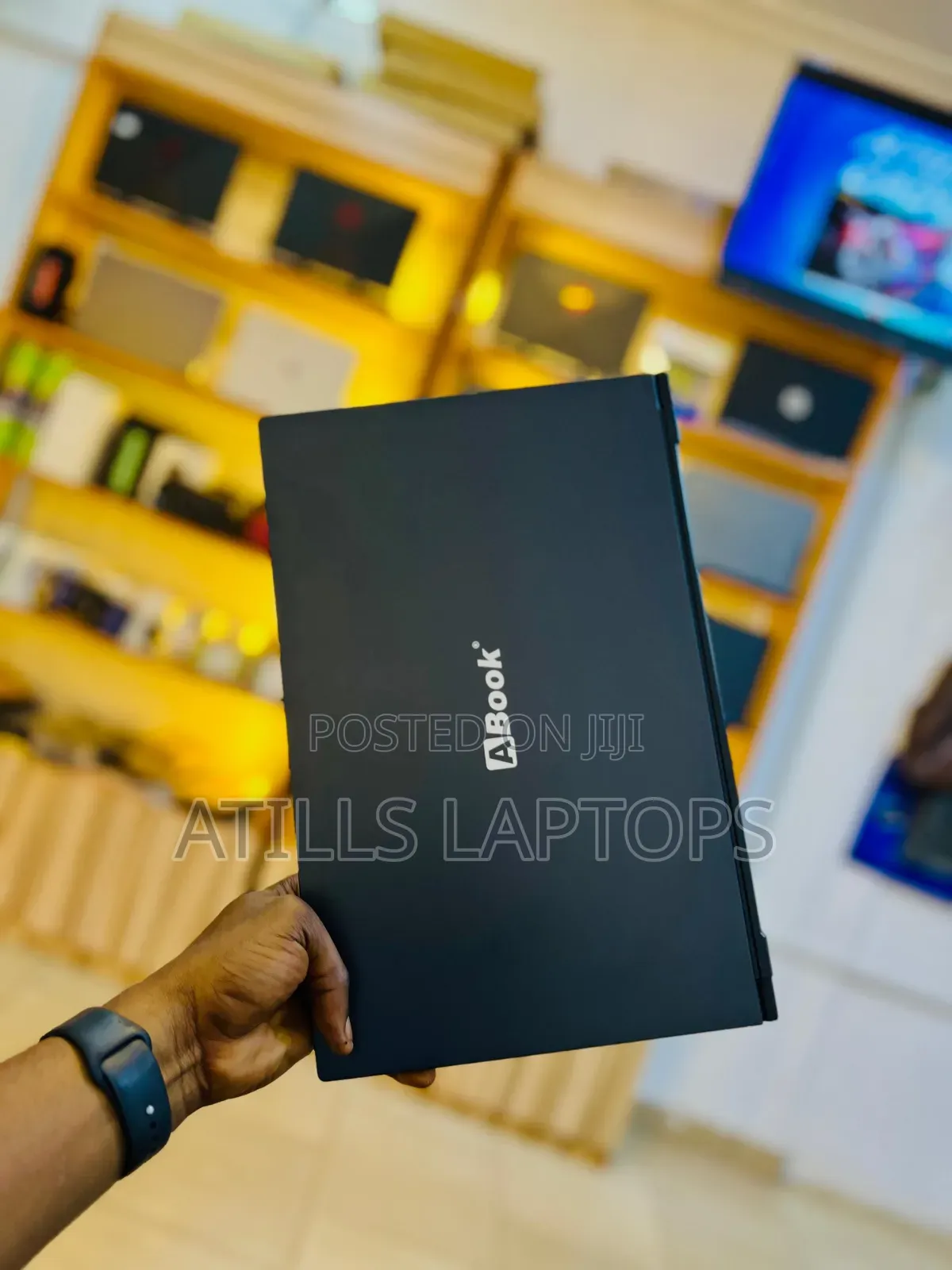 Laptop Gigabyte 16GB Intel Core I7 SSD 512GB