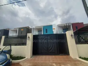4bdrm House in Lakeside for sale
