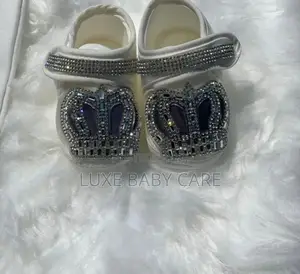 Newborn Home Coming Crown Layette Set.